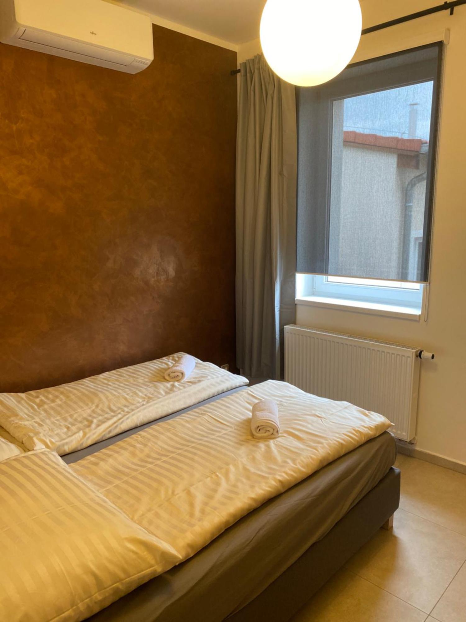 Mezidomi Apartmán